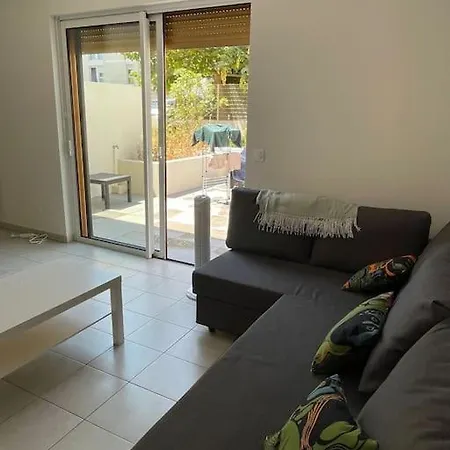 Apartment Duplex A Pour 4 Personnes, Wifi, Parking Et Tramway Montpellier